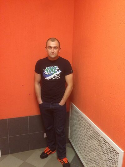  ,   Aleksandr, 40 ,   ,   , c 