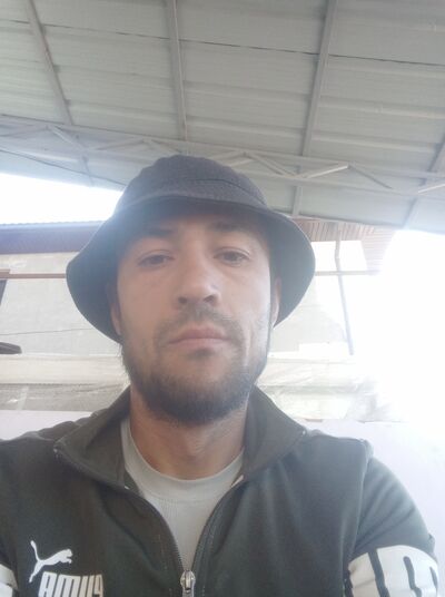  ,   Zafar, 31 ,   ,   