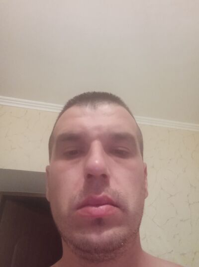  ,   Valeriu, 36 ,   ,   