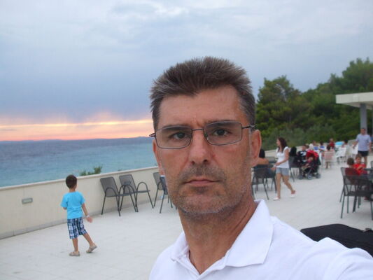  ,   Miroslav, 52 ,   ,   , c , 