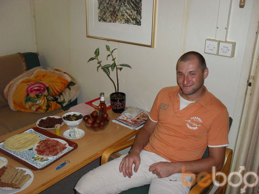  3128992  Konstantin, 43 ,    