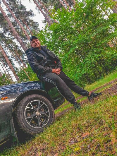  ,   Anton, 31 ,     , c 