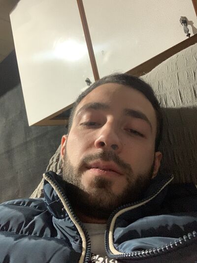  ,   Narek, 28 ,   ,   