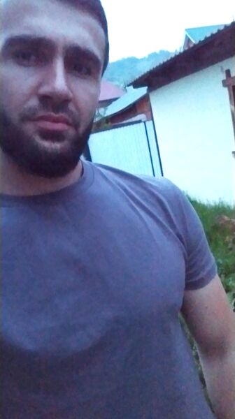  -,   Rashid, 29 ,   ,   