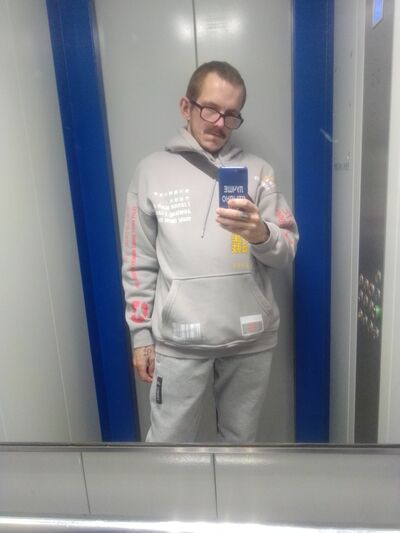  ,   Rodion, 32 ,   c , 