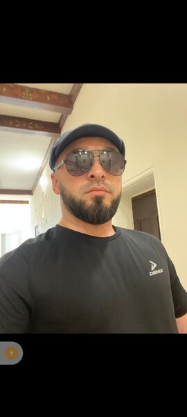  ,   Farid, 37 ,   ,   