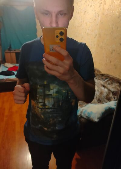  ,   Pavel, 27 ,   ,   