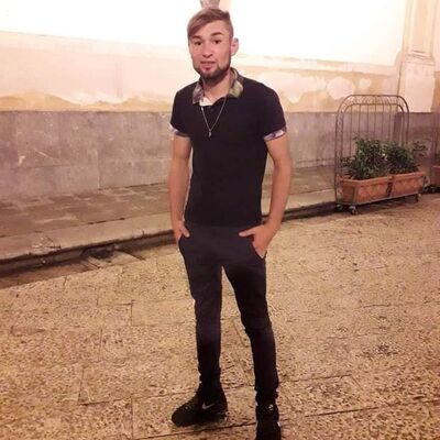  ,   Viktar, 28 ,   ,   