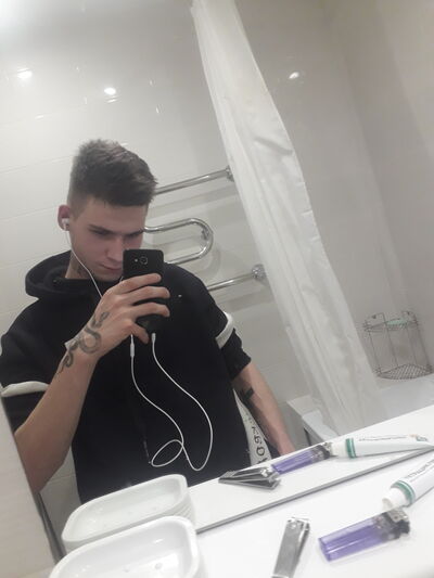  ,   Georgy, 22 ,   