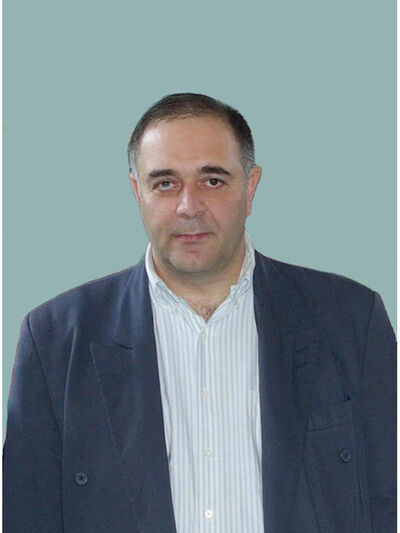  ,   Felix, 57 ,   ,   