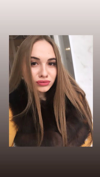  ,   Kassandra, 26 ,   ,   