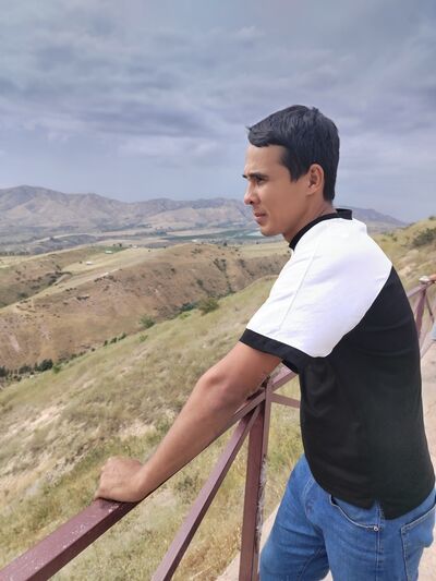  ,   Ixtiyor, 32 ,   ,   