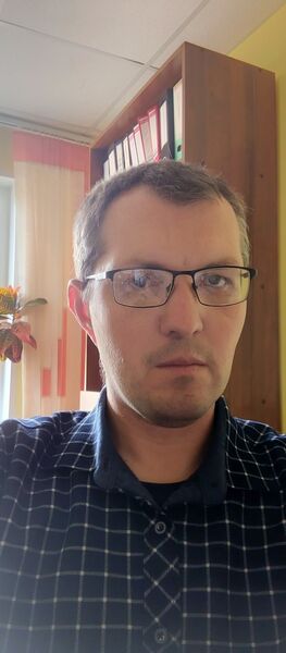  ,   Alex, 42 ,   ,   
