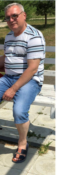  ,   Alex, 59 ,  
