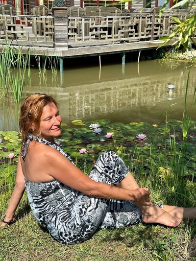  --,   Laurel, 49 ,   ,   , c 