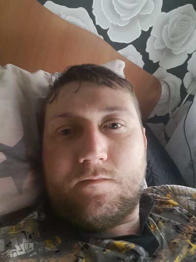  ,   Artyom, 35 ,   ,   