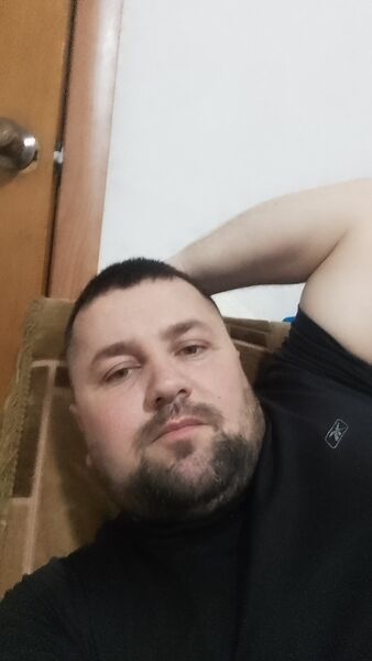  ,   Ruslan, 35 ,   ,   