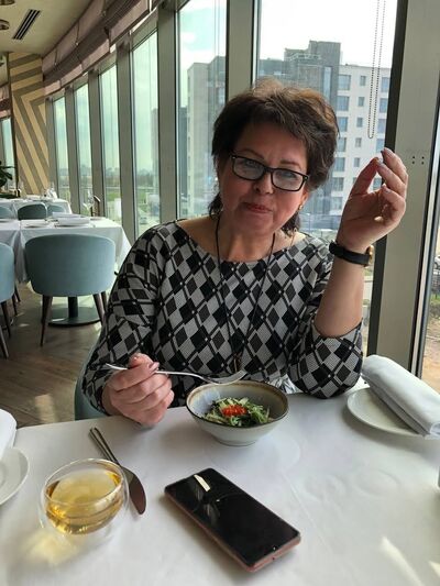  -,   Elena, 55 ,   c 
