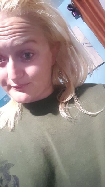  Aubervilliers,   Mia, 39 ,   ,   