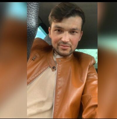  ,   Khalid, 27 ,   ,   