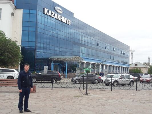  ,   Daniyar, 36 ,   ,   , c 
