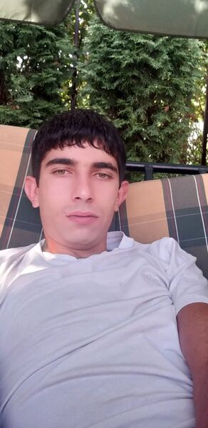  ,   Mikhail, 33 ,   ,   