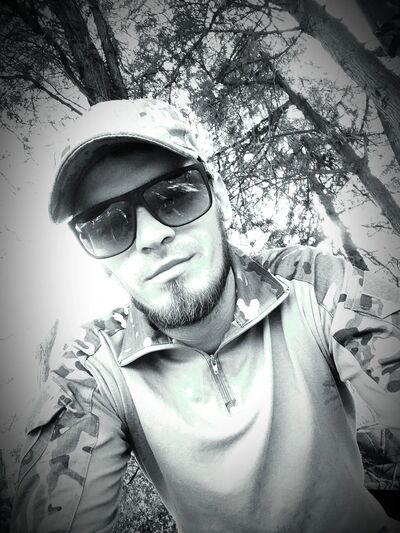  ,   Daniel, 25 ,   ,   