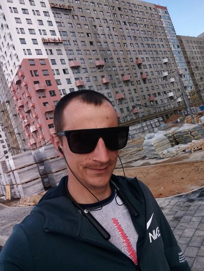  ,   Dmitry, 32 ,   ,   
