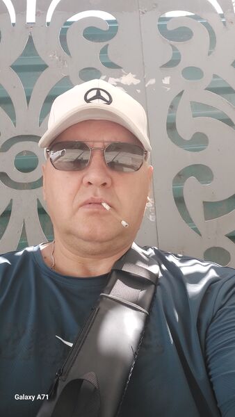  ,   Igor, 48 ,   ,   