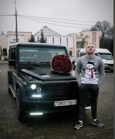  19696722  Kirikov, 27 ,    
