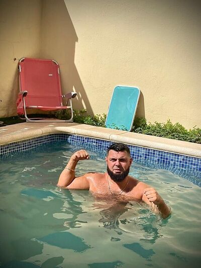  Burjassot,   Arseni, 37 ,   ,   