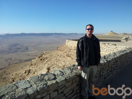  ,   Robert, 52 ,   