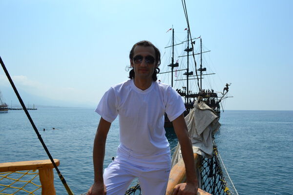  ,   Paata, 49 ,   