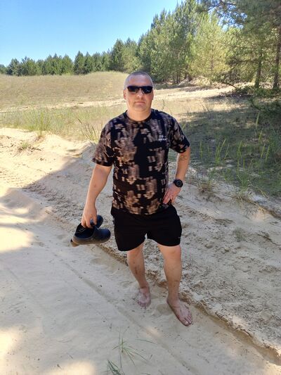  ,   Denis, 43 ,   ,   