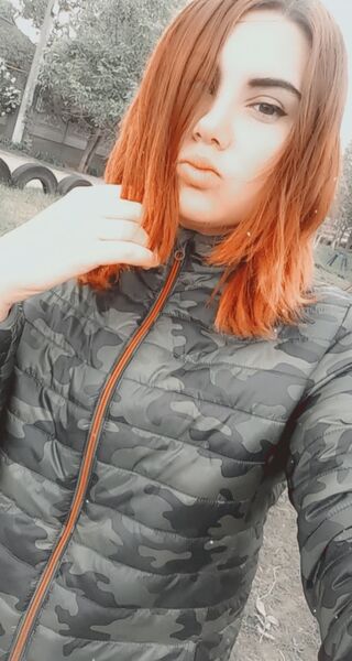  ,   Ilona, 28 ,   ,   