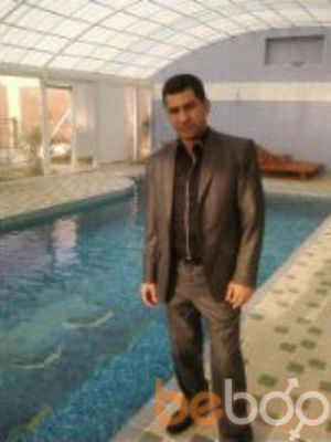  ,   Rufik, 46 ,  