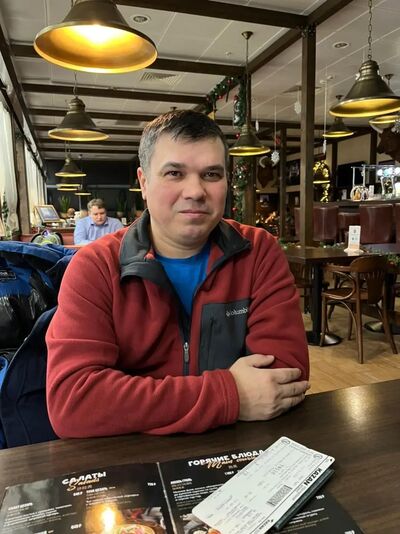  ,   Valery, 47 ,   ,   