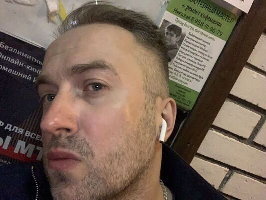  ,   Igor, 41 ,   ,   , c , 