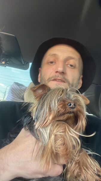  ,   Gio, 41 ,   ,   