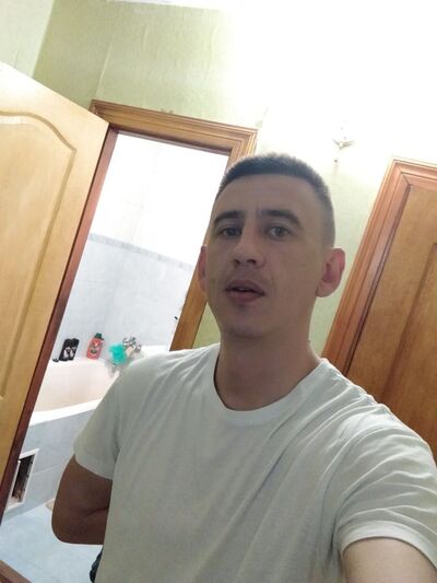  ,   Ihor, 37 ,  