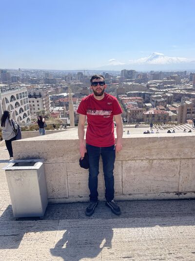 ,   Grigor, 25 ,   ,   