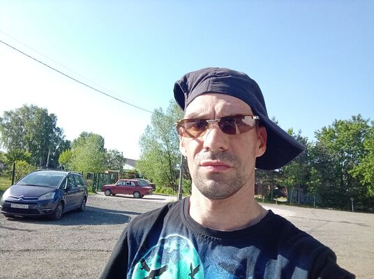 ,   Maksim, 41 ,   ,   , c 