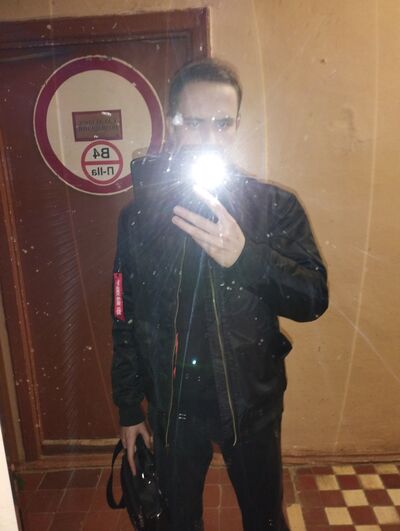  ,   George, 23 ,   ,   