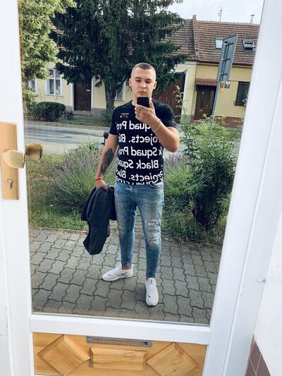  ,   Oleksander, 31 ,   ,   , c 