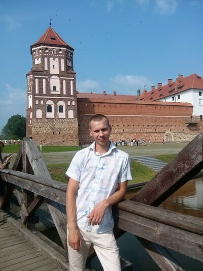  ,   Sasha, 38 ,   