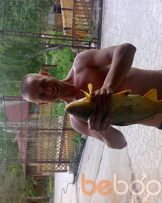  ,   Ura90957, 42 ,   
