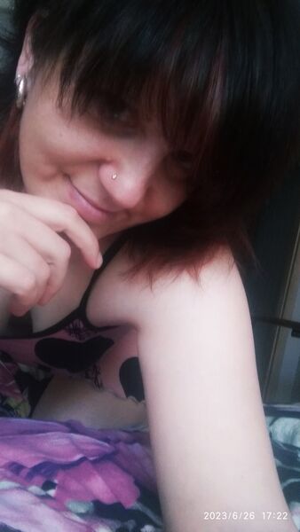  ,   Lana, 40 ,   ,   , c , 