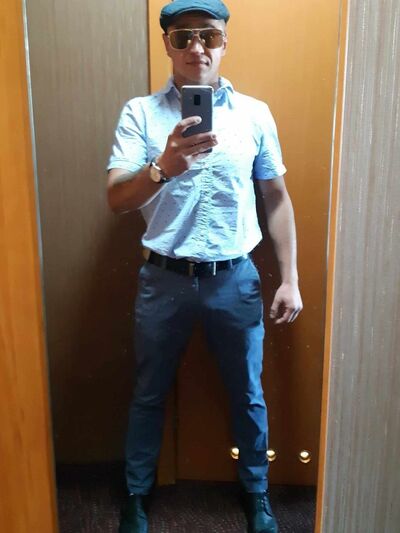  ,   Den, 38 ,   ,   