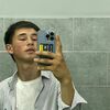  ,  Asilbek, 18