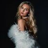  ,  Marina, 38